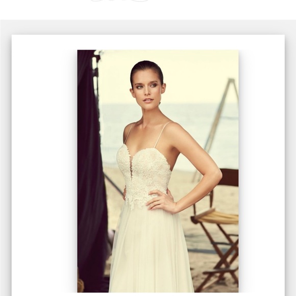 Mikaella 2180 Wedding Dress - Picture 3 of 5